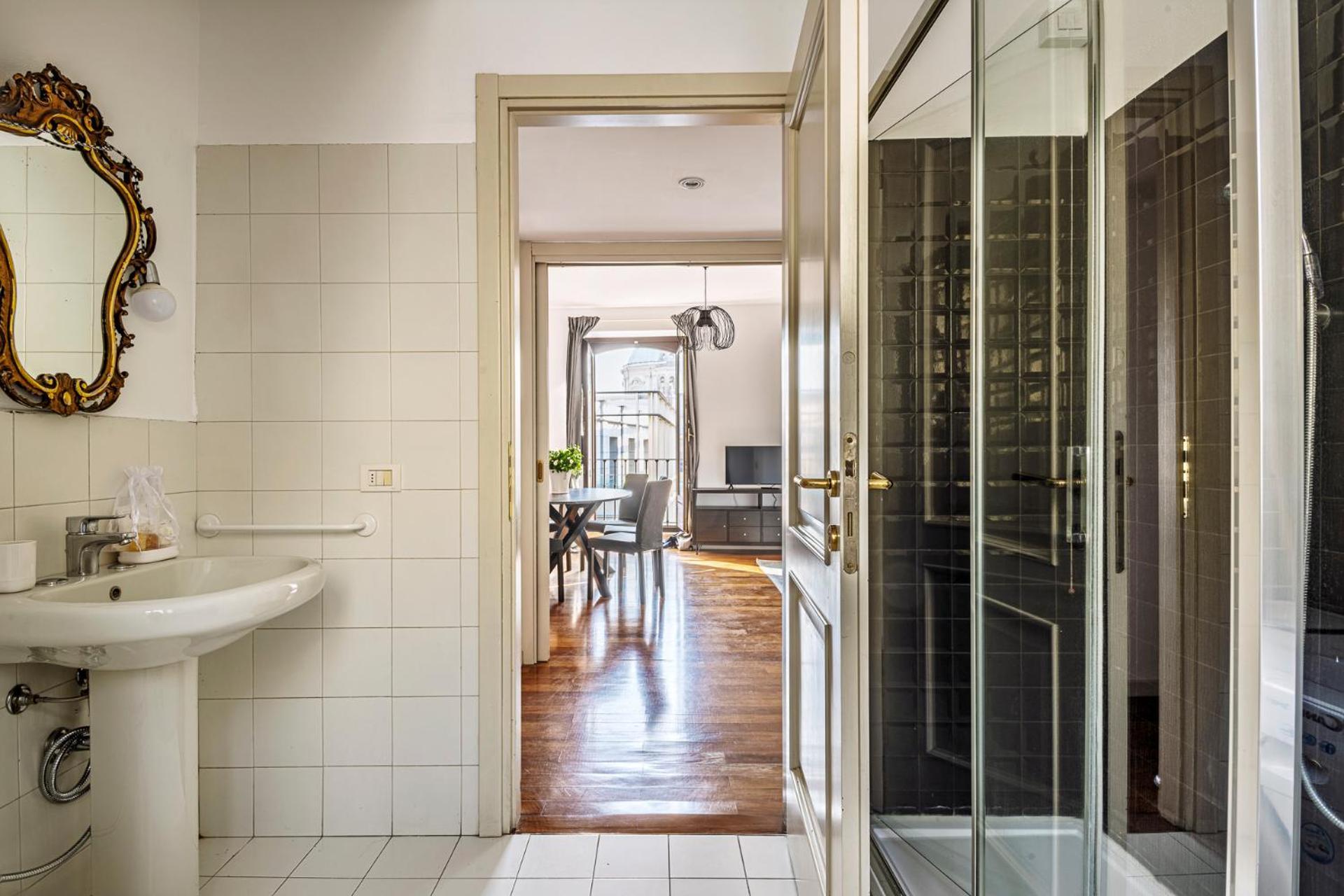 Elegant 2 Bedrooms Apartments Near Duomo Mailand Exterior foto