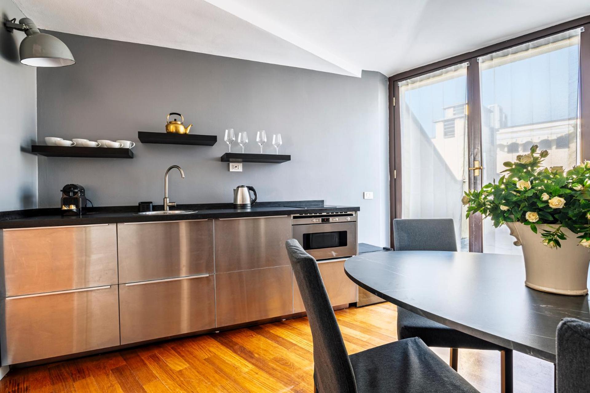 Elegant 2 Bedrooms Apartments Near Duomo Mailand Exterior foto