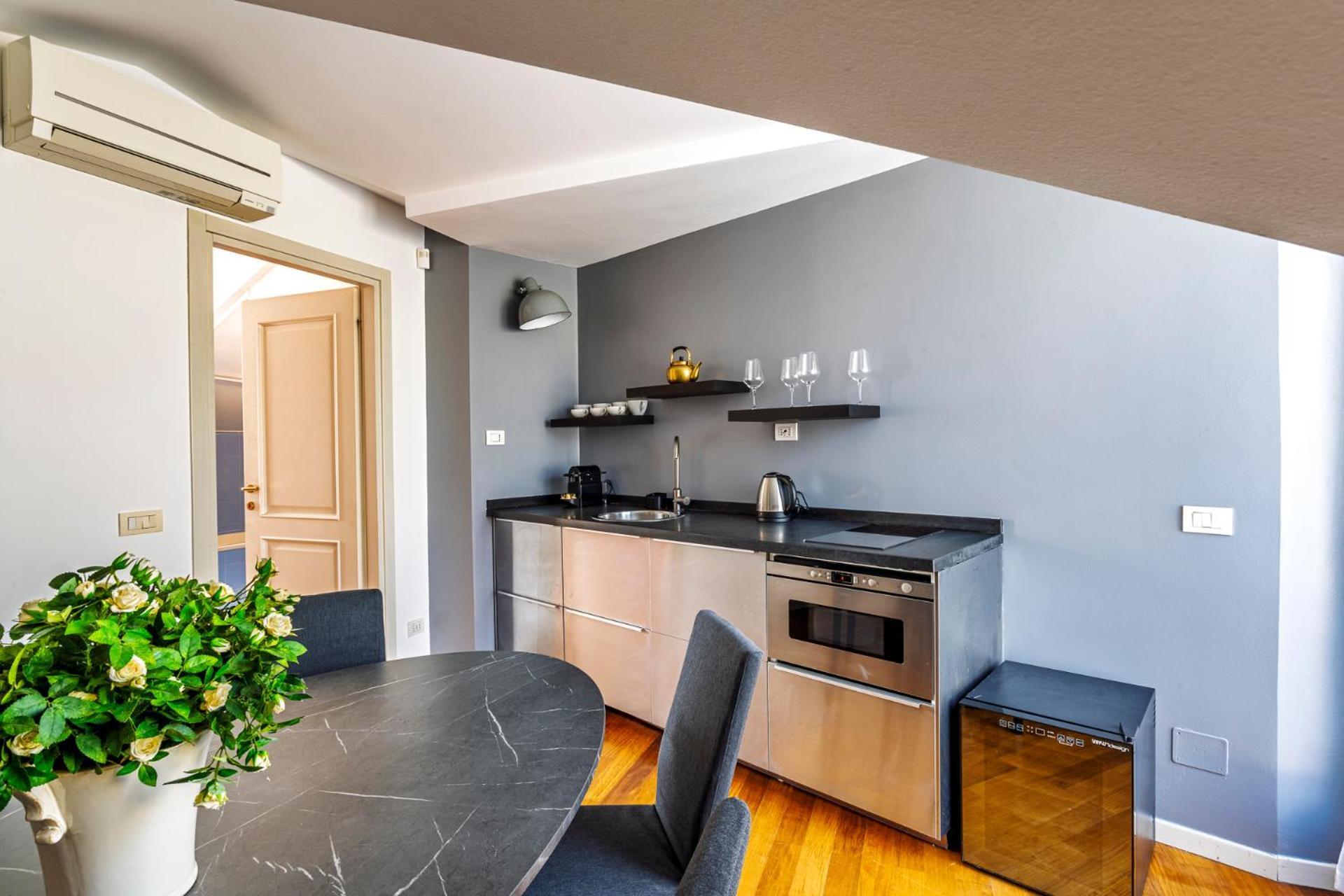 Elegant 2 Bedrooms Apartments Near Duomo Mailand Exterior foto